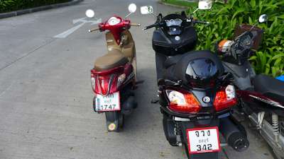 Filano and Sym 400 motorbikes
