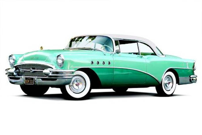 picture:  1955 Bucik Roadmaster despite more horsepower than the New Yorker could not do 120 miles an hour