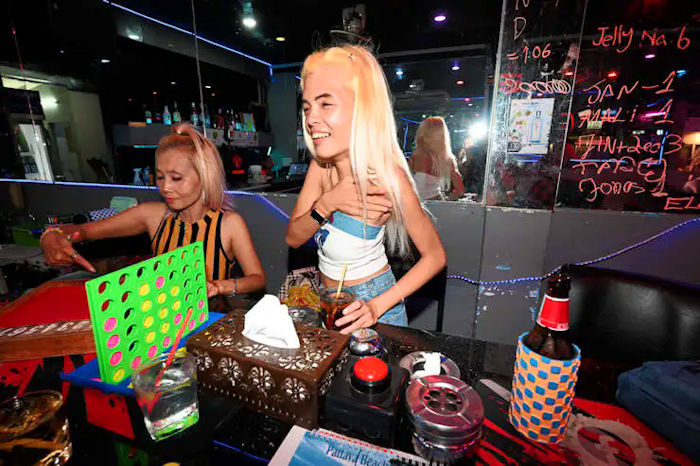 Mimi and Mali at Hot Shots on Soi Six