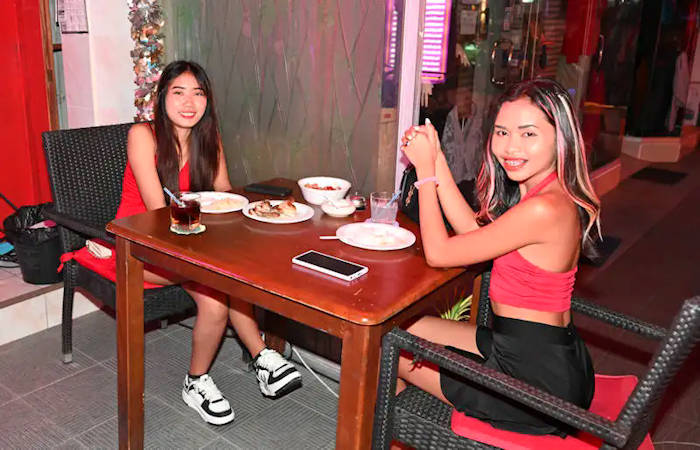 Koy and Mew at the Final Naklua Nikky birthday