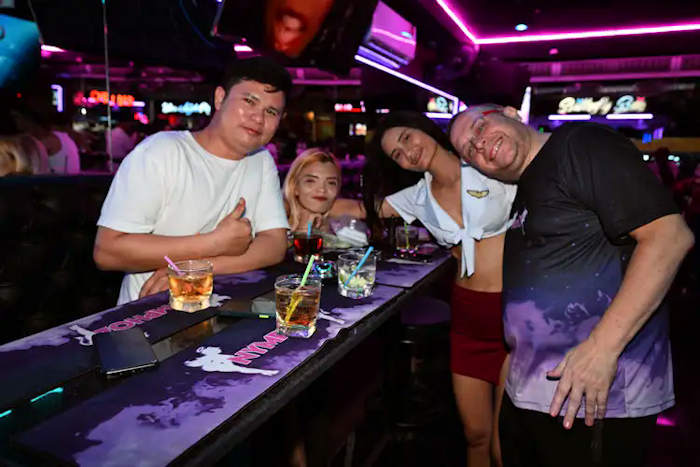 Wanted Nymphoz Models like Mali and Lek 