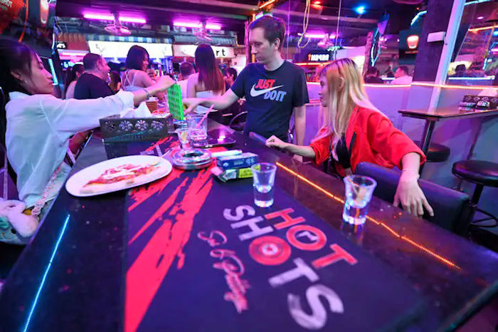 Mali, Mark and Ying Yang at Soi Six Hot Shots