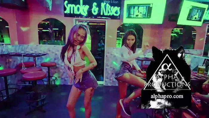 Video:  Two of Soi Six's best dancers Gee and Mew