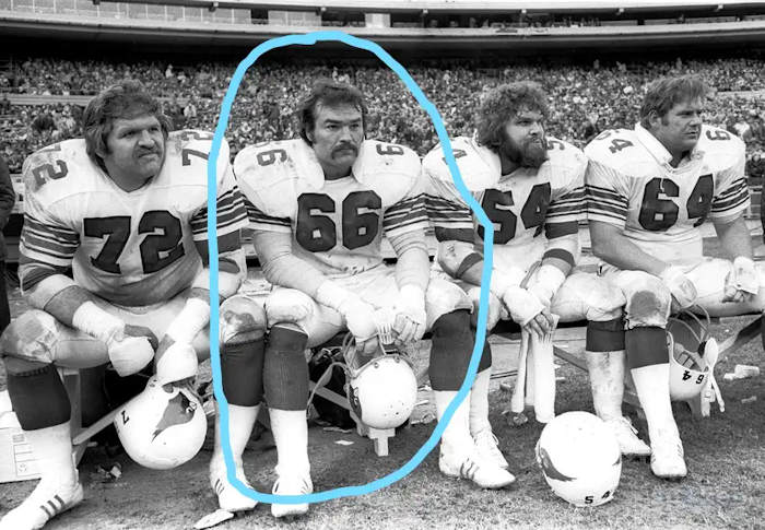 picture of Conrad Dobler dirtiest man in football