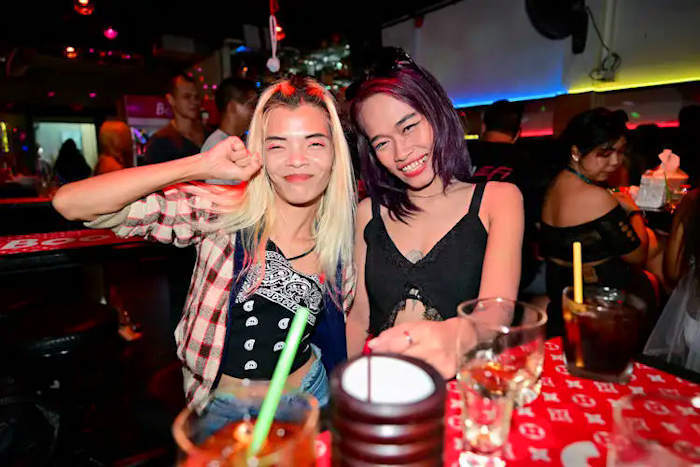 Great Sounds from Soi 6: pciture of Gee and Mali